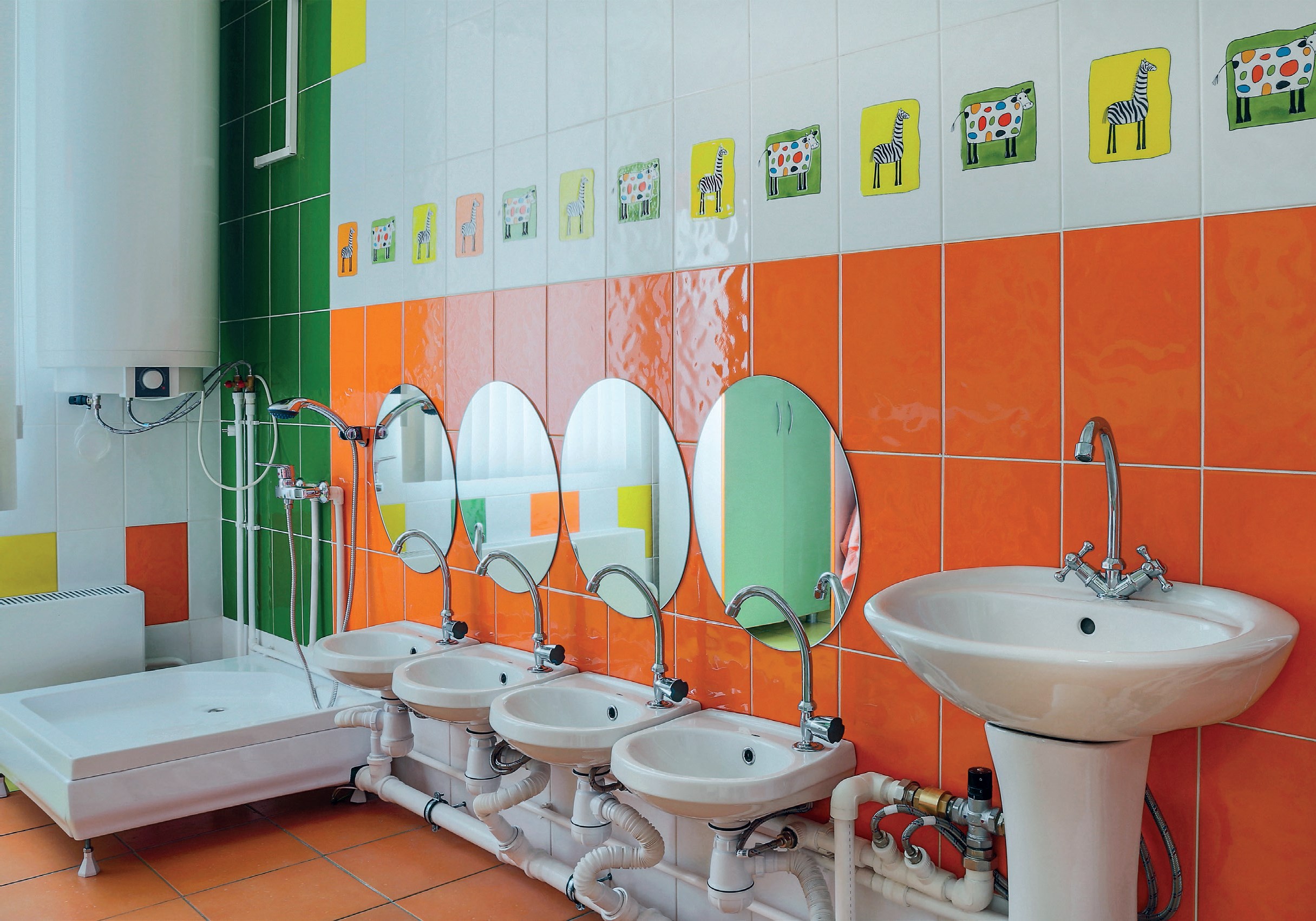 fot. Fotolia.com Czysta łazienka w placówkach opieki nad dziećmi2