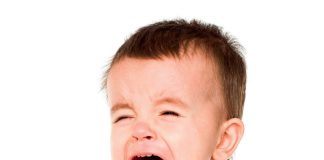 Płacz u dziecka fot. 123RF.com