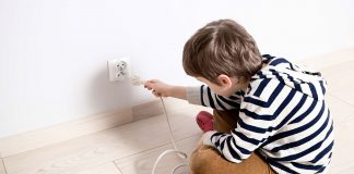 calkowicie-bezpieczne-dla-dzieci-gniazdka-i-wlaczniki-elektryczne