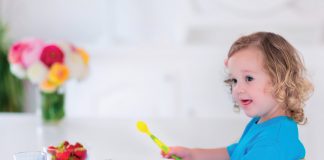 fot. Fotolia.com Jak zachęcić dziecko do jedzenia warzyw